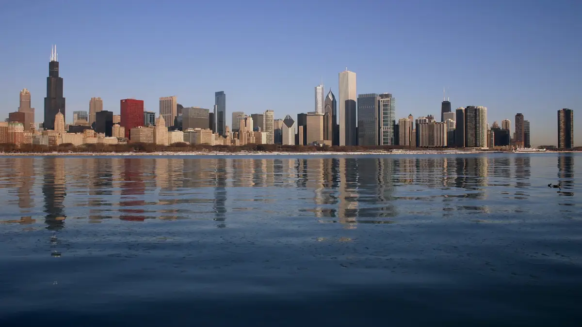 Chicago — photograph (Photo: J. Crocker · Attribution · via Wikimedia Commons)